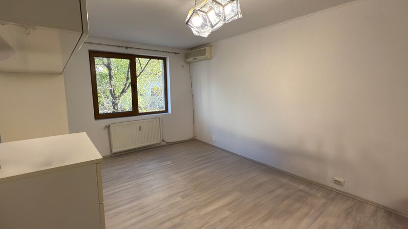 Ramnicu Sarat, apartament premium 2 camere,  ideal rezidential/office.